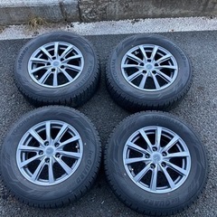 【ガリ傷無】スタッドレス 215/65R15 4本