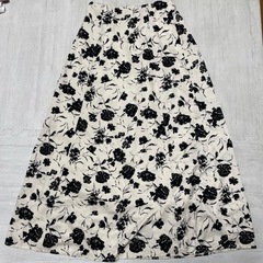 COCA ロングスカート 花柄 Mサイズ