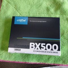 新品未開封　2.5インチ SSD 500GB Crucial