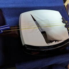 津軽三味線　手渡しのみ　１４日までハードケース、バチ付