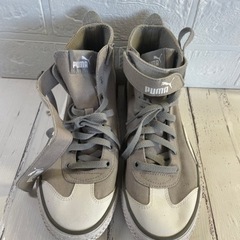 PUMA スニーカー　ハイカット