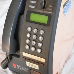 NTTピンク公衆電話