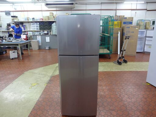 ID 393516　冷蔵庫２ドア　235L　ハイアール　２０２２年　JR-NF235A