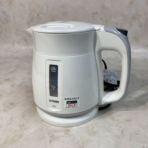 A4687 中古 TIGER タイガー 電気ケトル PCF-G080 0.8L ホワイト