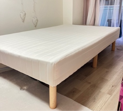 脚付きマットレス　セミダブル　タンスのゲン（1箇所汚れあり、その他使用期間短い美品です）