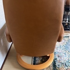 エコーネス　本革　リクライニングチェア