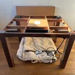 【ネット決済】ダイニングテーブルコタツ：布団付き:椅子二個