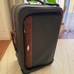 Samsonite 布製スーツケース　深緑色