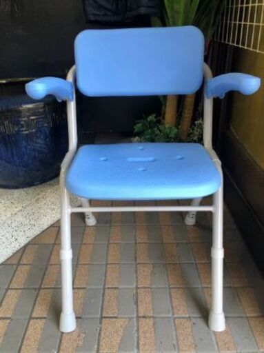 【リサイクルストアスターズ鹿大店】【美品】Panasonic シャワーチェア ユクリア  PN-L41831 介護椅子 ブルー