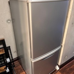 Panasonic NR-B149W 冷蔵庫 中古