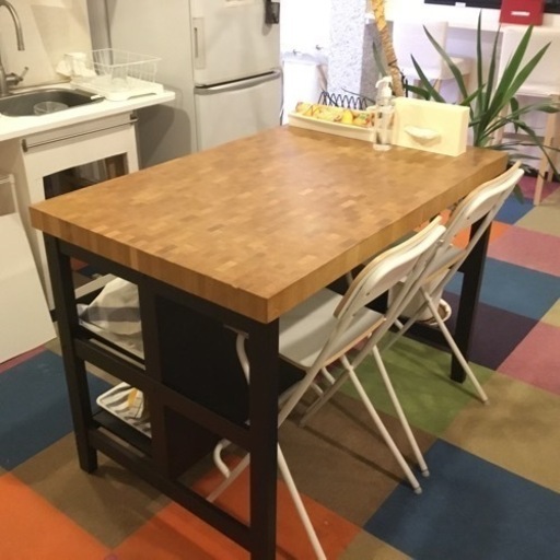 IKEA テーブル