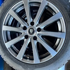 『お取引中』スタッドレスタイヤ