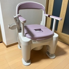 Panasonic ポータブルトイレラフィーネ　完全未使用新品