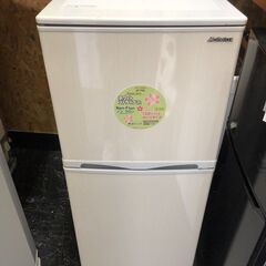 ☆中古￥11,800！Abitelax　138㍑2ドア冷蔵庫　家電　2020年製　AR-143E型　幅47㎝ｘ奥行53㎝ｘ高さ122㎝　【BB109】 ☆中古￥11,800！Abitelax 138㍑2ドア冷蔵庫 家電 2020年製 AR-143E型