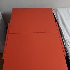 折り畳み式テーブルオレンジ