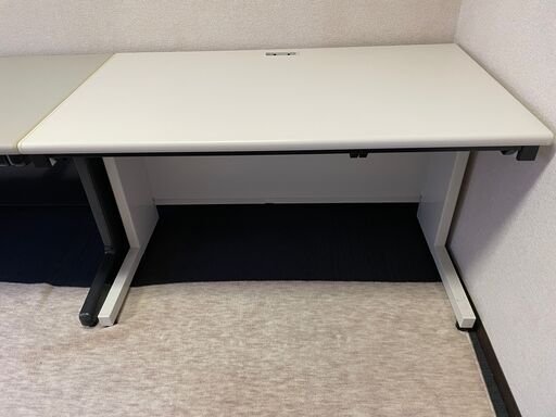 プラス PLUS スチールOAデスク フラットライン 平机 引出し付き