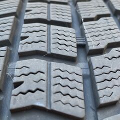 18インチホイール　スタッドレスタイヤ　4本セット