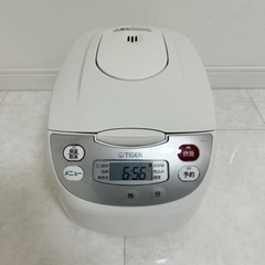 2020年製　タイガー炊飯器　5.5合炊き　JBH-G102