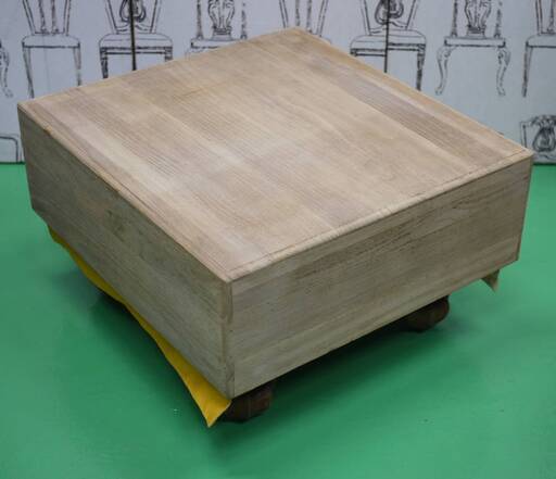 天然木 囲碁盤 蛤碁石セット 脚付 ヘソあり　5寸 天然木 囲碁盤 蛤碁石セット 脚付 ヘソあり 5寸 天然木 囲碁