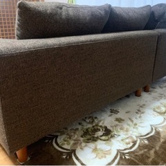 《引取り予定者決まりました》3人掛けカウチソファ