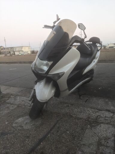 決まりました　ありがとうございます。美品入荷！！　マジェスティ125　キャブ車　ガレージ保管車　ノーマル！！！
