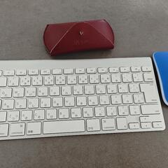 macの純正キーボードとマウス