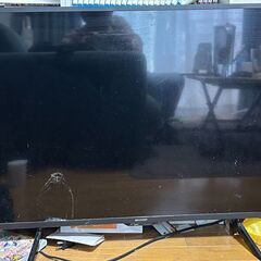 テレビ　画面に割れ有り