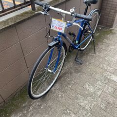 リサイクルショップどりーむ荒田店 No1129 自転車　クロスバイク　フォルクスワーゲン　ギア切り替え付き♪　キレイなブルーカラー♪　前後泥除け付きで便利♪ リサイクルショップどりーむ荒田店 No1129 自転車 クロスバイク
