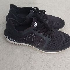 new balance  27.5cm