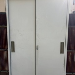 商談中 イナバ 物置 収納庫