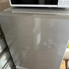 AQUA 冷蔵庫(写真1枚目)