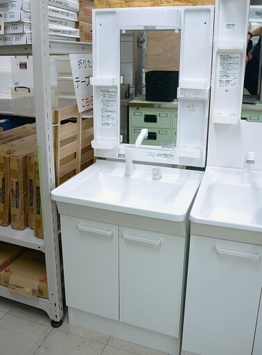 洗面化粧台　TOTO　上下セット　中間パネルあり　リユース品