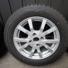 プジョー 208に装着 185/65R15 スタッドレス 群馬県前橋市