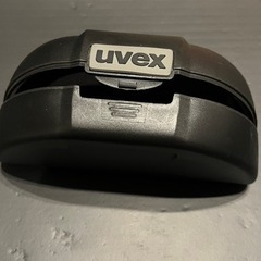uvex サングラスケース