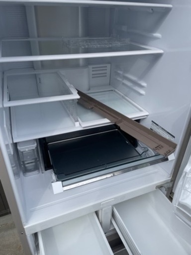 市内配送無料！ 日立 5ドア冷凍冷蔵庫 R-HWS47K（XN）