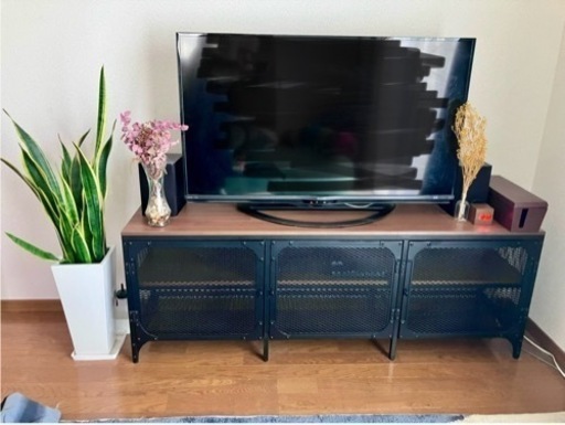 IKEA テレビボードFJÄLLBO