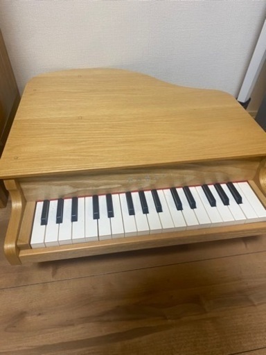 KAWAI  グランドピアノ　ナチュラル　子供用