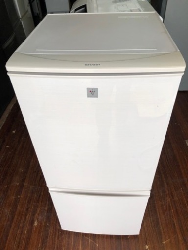 配送設置無料シャープ SHARP SJ-14E5-KW [冷蔵庫 （137L・つけかえどっちもドア） 2ドア ベージュ系]