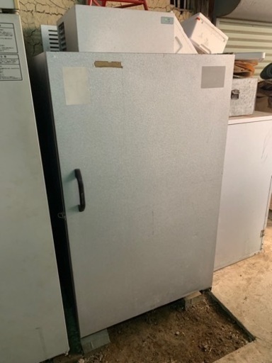お米保冷庫　30kg10袋可能　引き取り限定