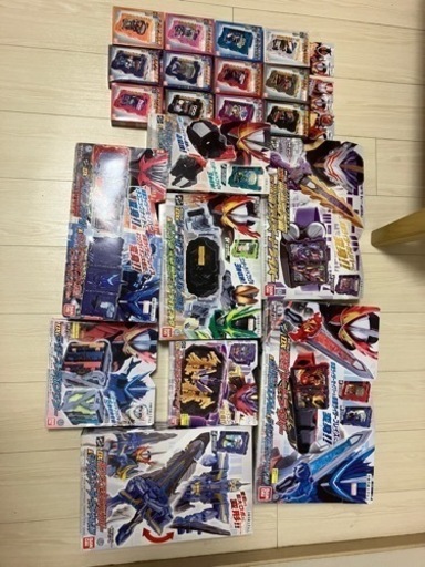 仮面ライダー　戦隊　仮面ライダーセイバー　変身ベルト　新品未開封