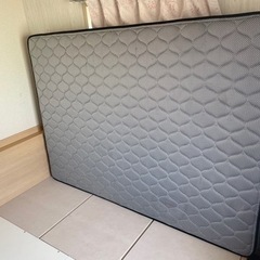 お引き取り中]ダブルベッド