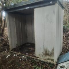 倉庫！　追記！16日に鉄くずとして処分予定！