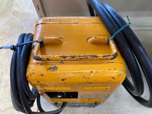 451 電動油圧ポンプ イズミ 泉精器製作所 R14E-F 中古現状品