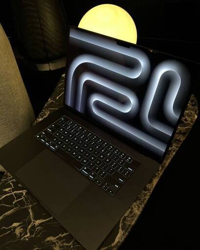 その他 Macbook Pro 16inch (M3 MAX)