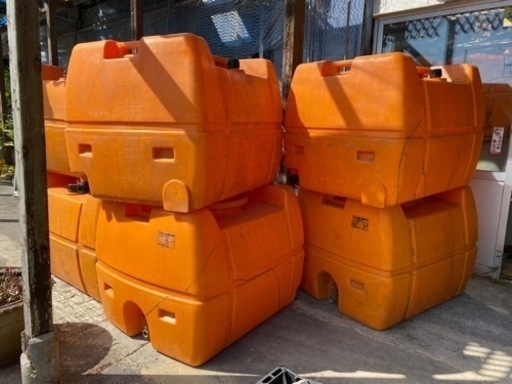 在庫2個→1個となりました。中古農業用タンク500リットル格安で