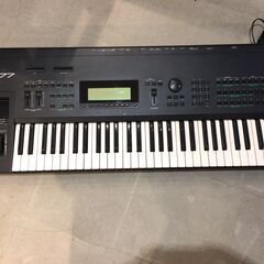 ■10905■YAMAHA SY77 ヤマハ 鍵盤 シンセサイザー