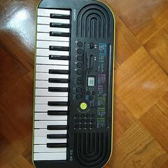 CASIO　ミニキーボード