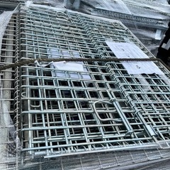 中古鉄パレット　鉄カゴ　メッシュ