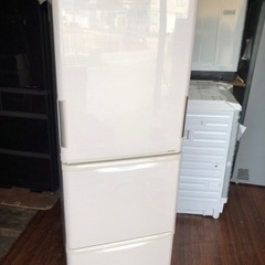 北九州市内配送無料　保証付き　大人気 シャープ SHARP SJ-PW35C-C [プラズマクラスター冷蔵庫（350L・どっちもドア） 3ドア ベージュ系/サクラベージュ]