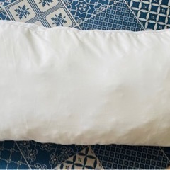 ニトリ　ホテルスタイル　セミロングサイズ枕